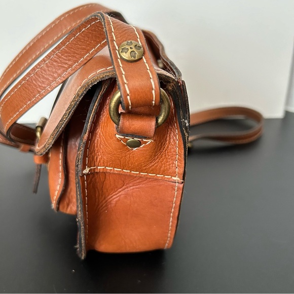 Patricia Nash Small Saddlebag Crossbody in British Tan Leather - Picture 6 of 13